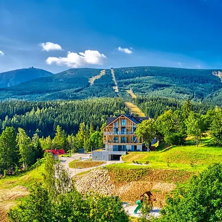 Apartament Z Prywatnym Jacuzzi Orlik Vip Residence - Blisko Wyciagu I Wang By Royal Aparts Karpacz Exterior photo