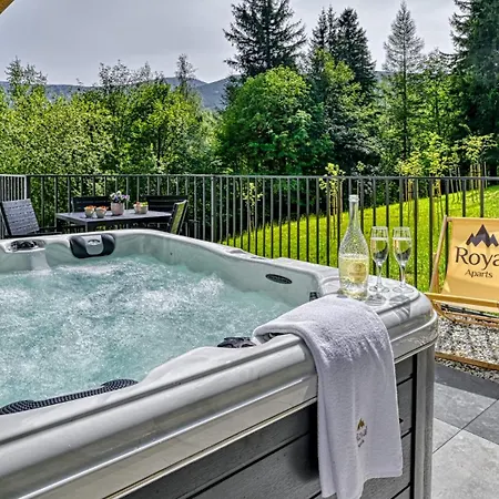 Apartament Z Prywatnym Jacuzzi Orlik Vip Residence - Blisko Wyciagu I Wang By Royal Aparts Karpacz Exterior photo