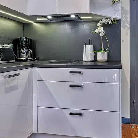 Apartament Z Prywatnym Jacuzzi Orlik Vip Residence - Blisko Wyciagu I Wang By Royal Aparts Karpacz Exterior photo